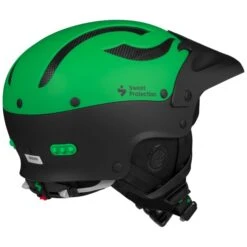 Sweet Protection Sweet Rocker -Werner Paddles Store 2412271 sassygreen back 23 720x600